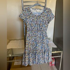 Passport dress size medium